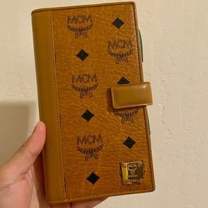 Authentic MCM Visetos Cignac Planner / Agenda